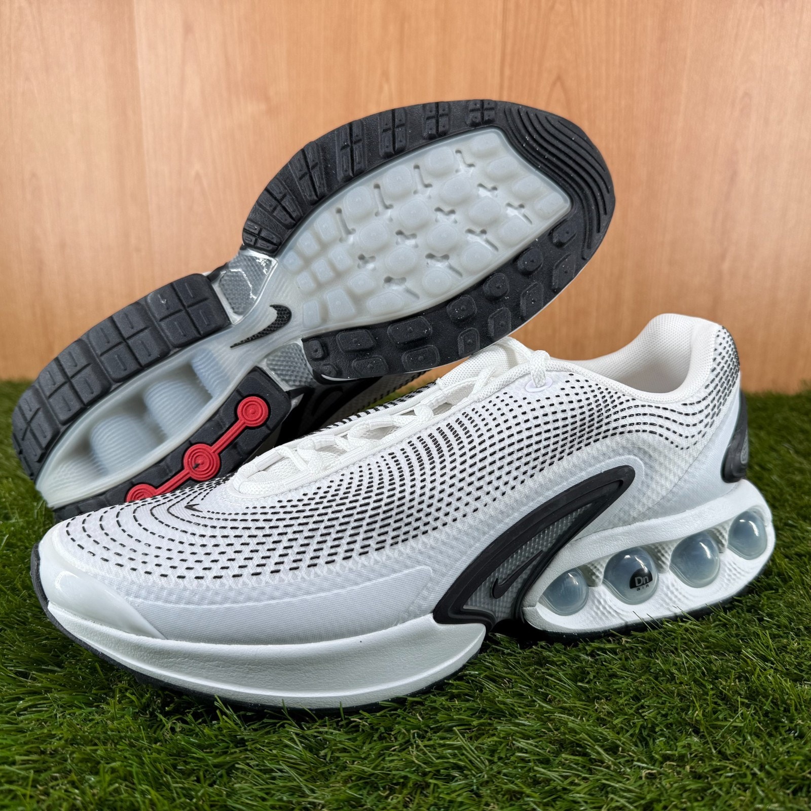 Nike Air Max Dn White Photon Dust Dv3337-103 Men’s Us 12 New Without Box